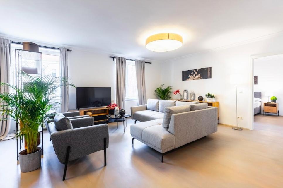 Experience Central Vienna From A Stylish And Modern Apartment Exterior foto